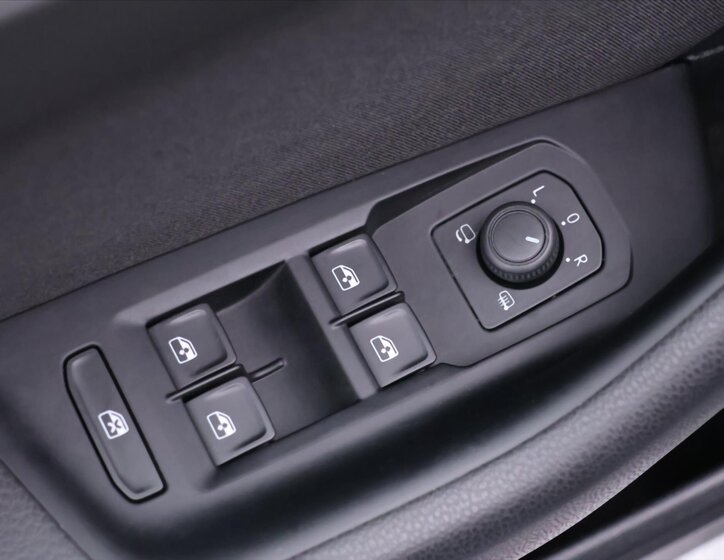 Volkswagen Passat Kombi 2,0 l 110 kw