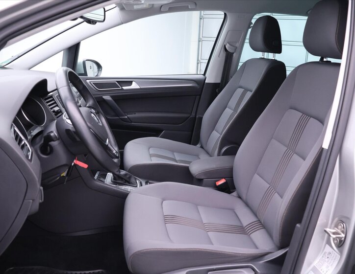 Volkswagen Golf Sportsvan MPV 1,4 l 92 kw