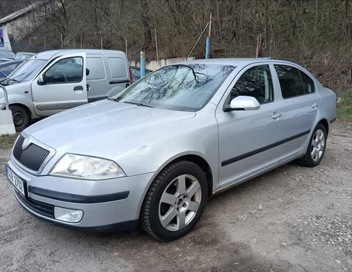 Škoda Octavia Sedan / Limuzína 1,9 l 77 kw