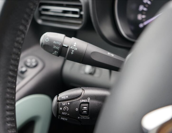 Citroën Berlingo MPV 1,5 l 96 kw