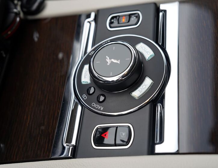 Rolls-Royce Ghost Sedan 6,6 l 420 kw