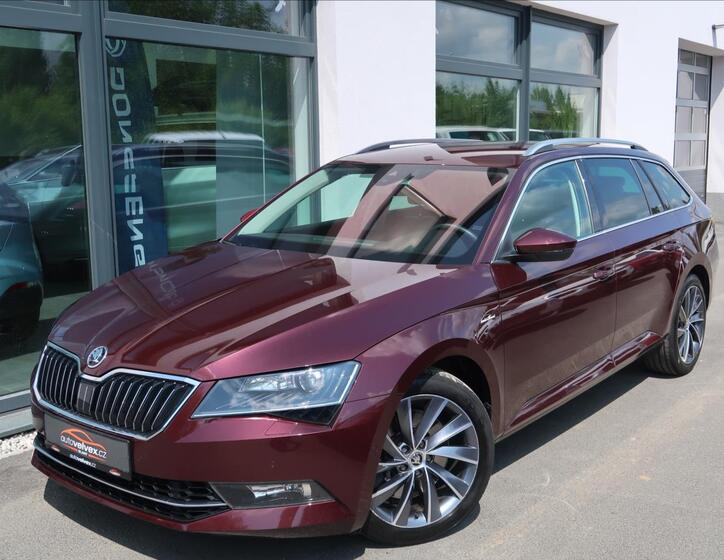 Škoda Superb Kombi 2,0 l 206 kw