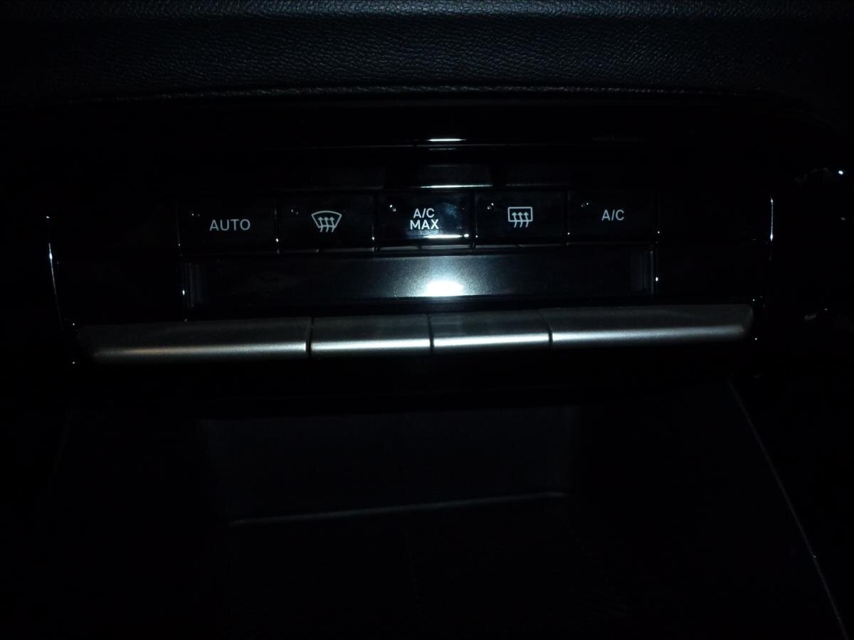 Citroën C3 Aircross SUV / Terénní 1,2 l 74 kw