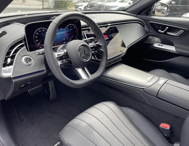 Mercedes-Benz Třídy E 5