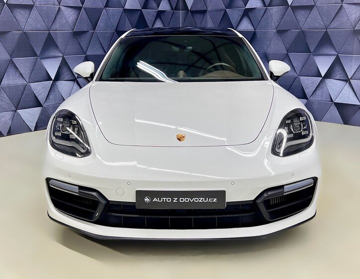 Porsche Panamera Kombi 4,0 l 338 kw