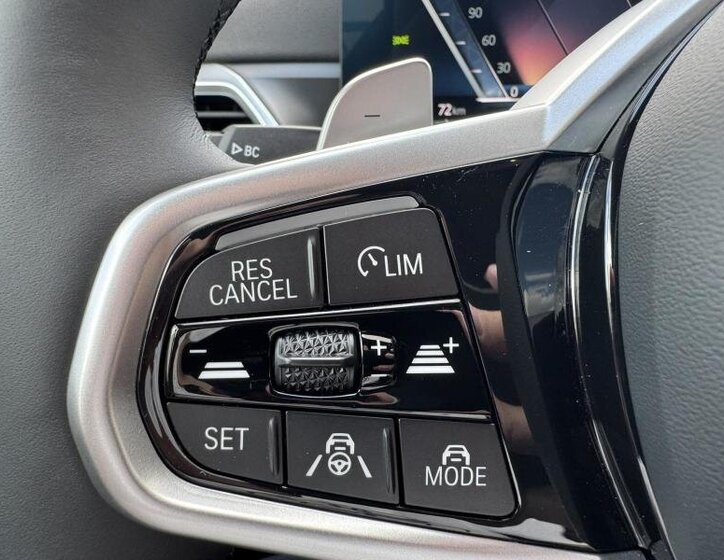 BMW Řada 3 Sedan / Limuzína 2,0 l 140 kw