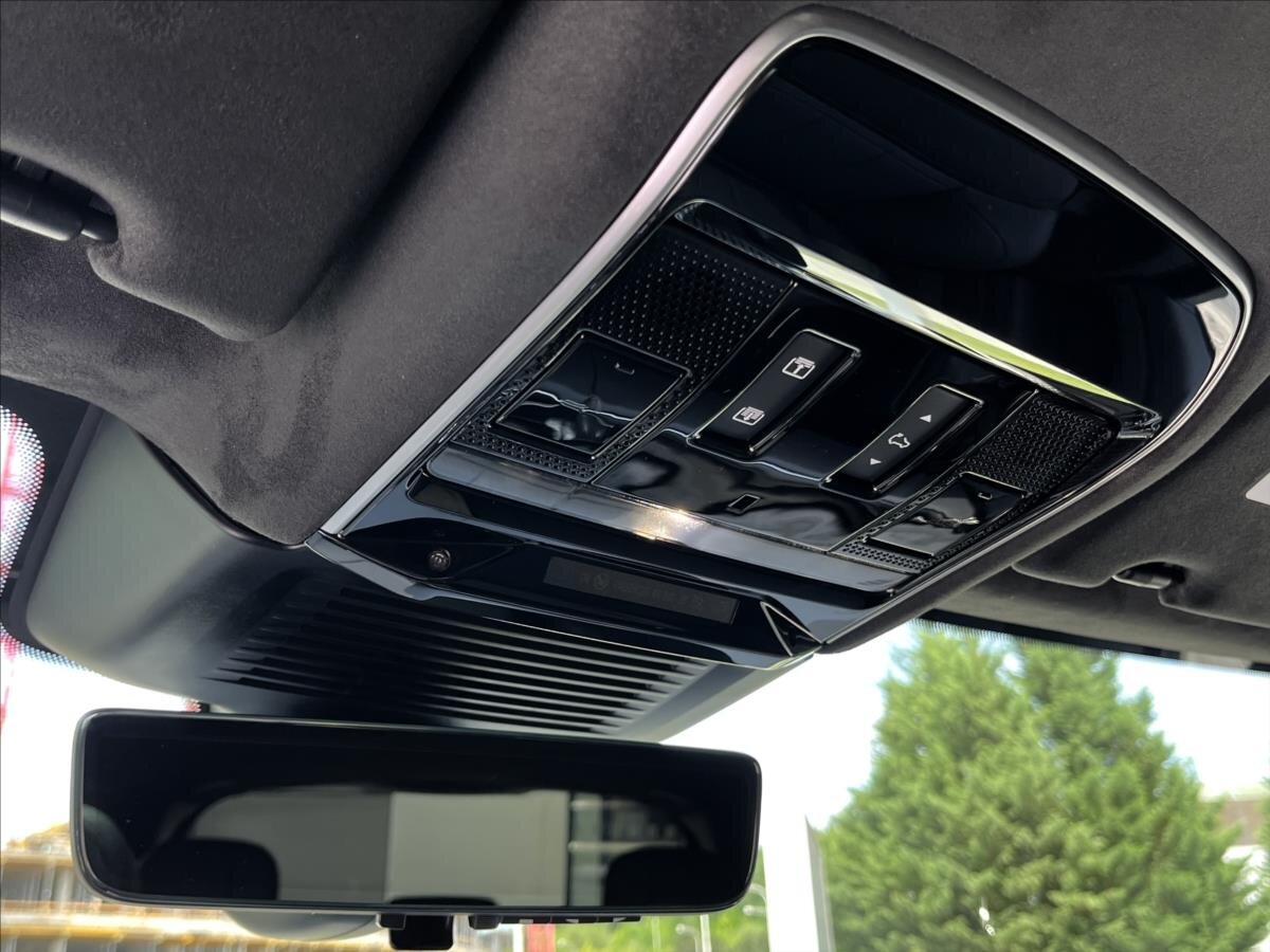 Land Rover Range Rover Sport SUV / Terénní 3,0 l 258 kw