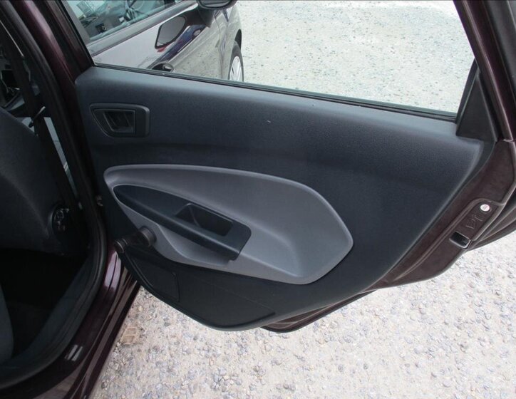 Ford Fiesta Hatchback 1,2 l 44 kw