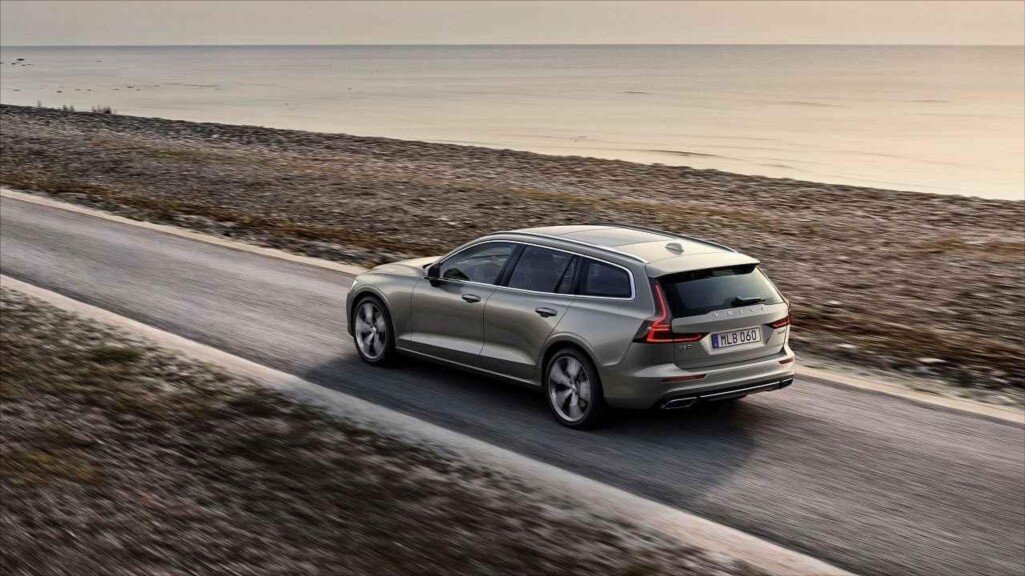 Volvo V60 Kombi 2,0 l 145 kw