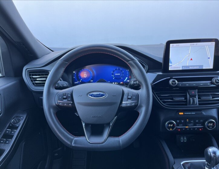 Ford Kuga Kombi 1,5 l 111 kw