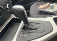 BMW Řada 3 Sedan / Limuzína 2,0 l 105 kw