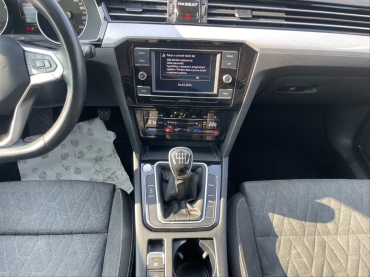 Volkswagen Passat Kombi 1,5 l 110 kw