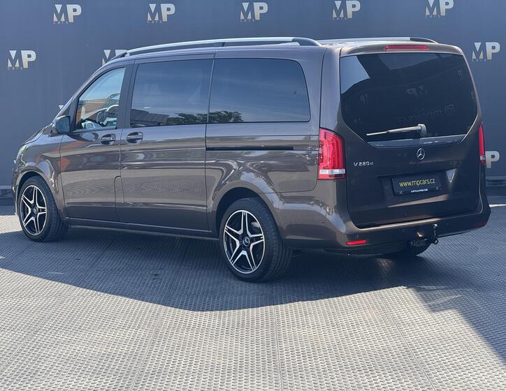 Mercedes-Benz Třídy V 7