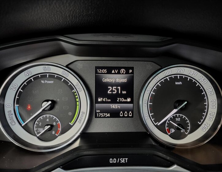 Škoda Superb Kombi 1,4 l 115 kw