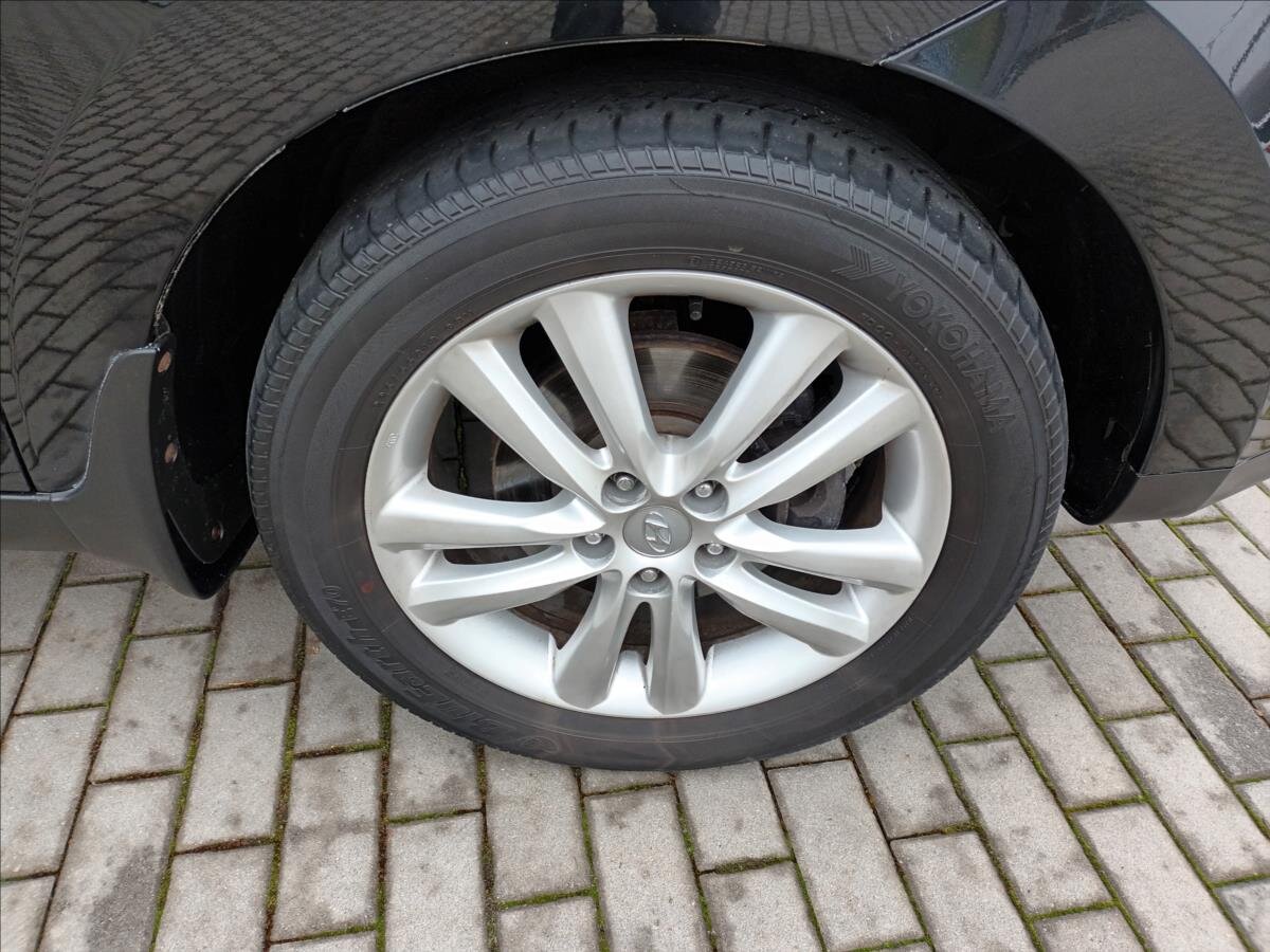 Hyundai ix35 SUV / Terénní 2,0 l 100 kw
