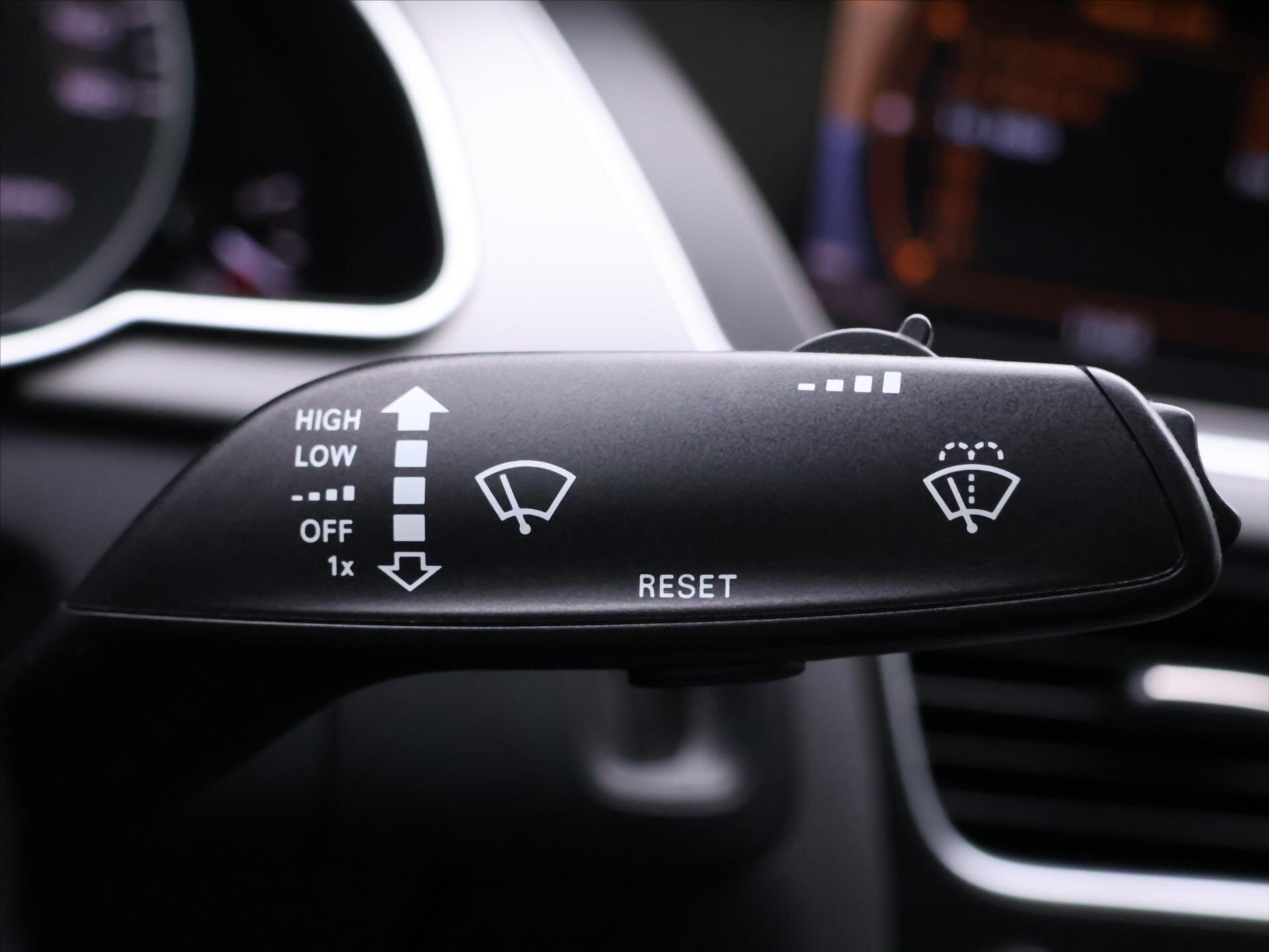 Audi S5 Sedan 3,0 l 245 kw