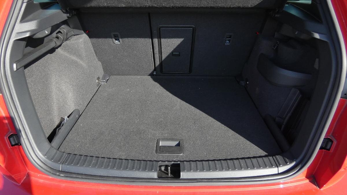 Škoda Karoq SUV / Terénní 1,5 l 110 kw