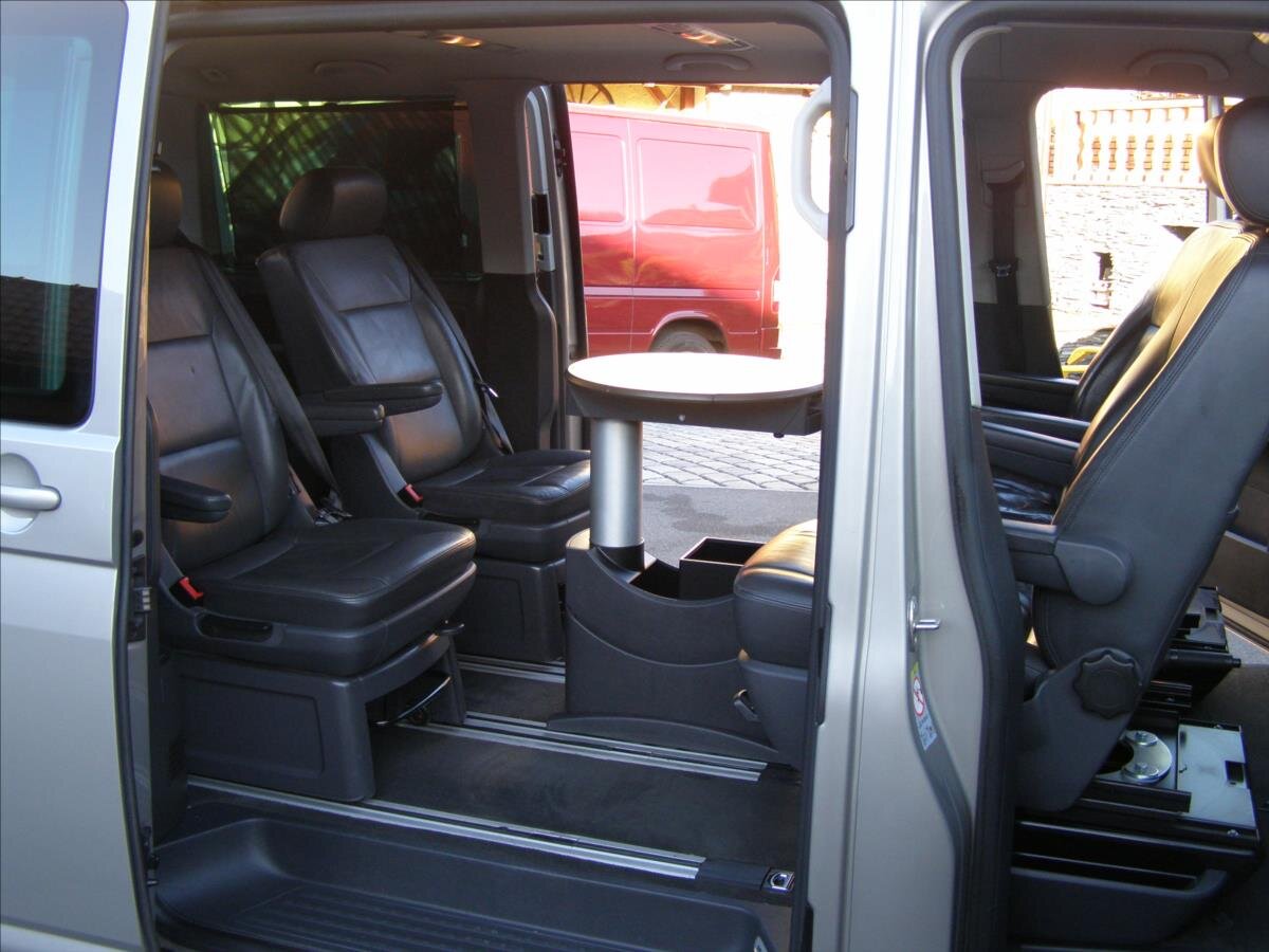 Volkswagen Multivan MPV 2,0 l 132 kw