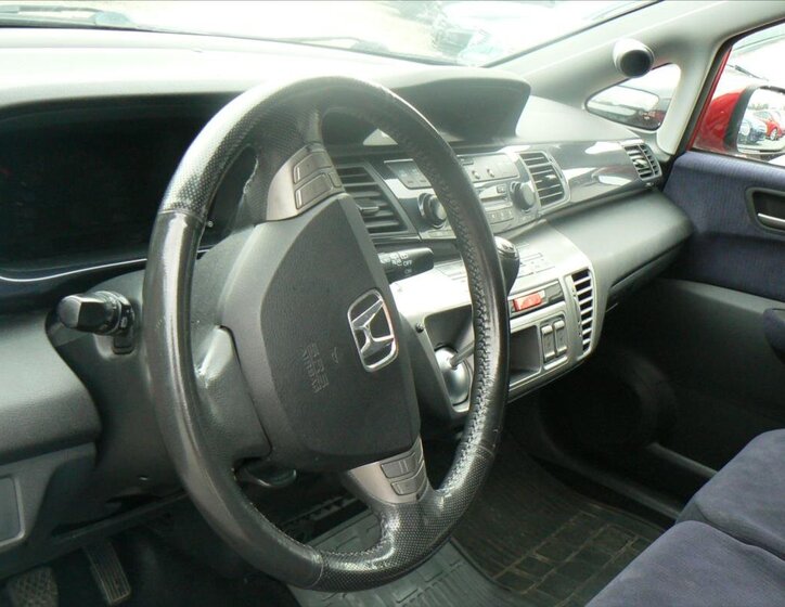 Honda FR-V Kombi 2,2 l 103 kw