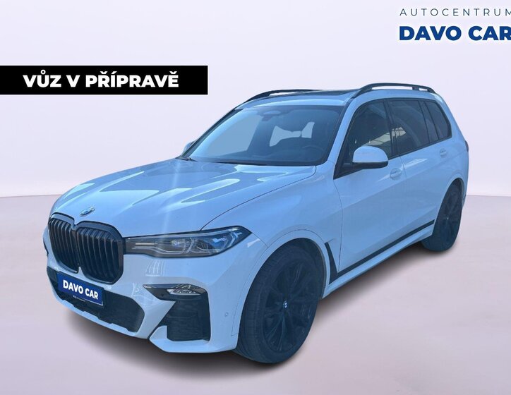 BMW X7 SUV / Terénní 3,0 l 250 kw
