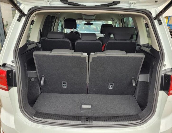 Volkswagen Touran MPV 2,0 l 90 kw