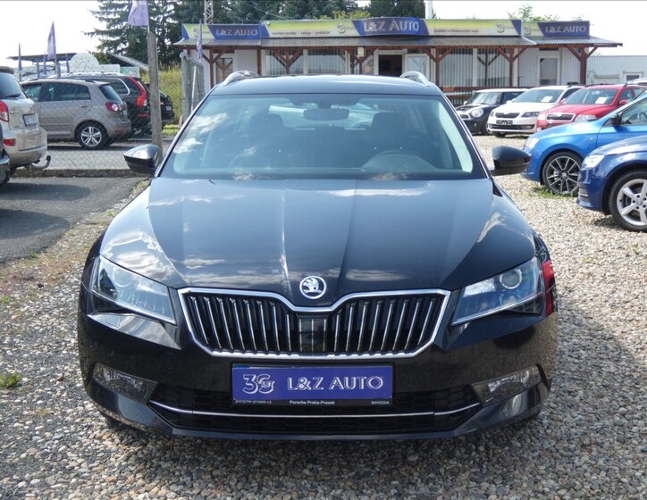 Škoda Superb Kombi 1,5 l 110 kw