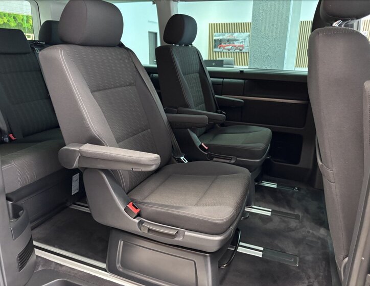 Volkswagen Multivan Kombi 2,0 l 110 kw