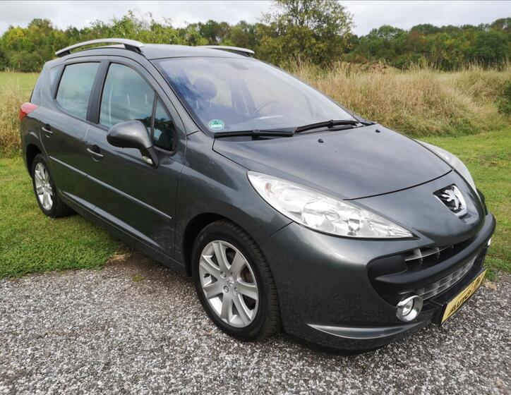 Peugeot 207 47