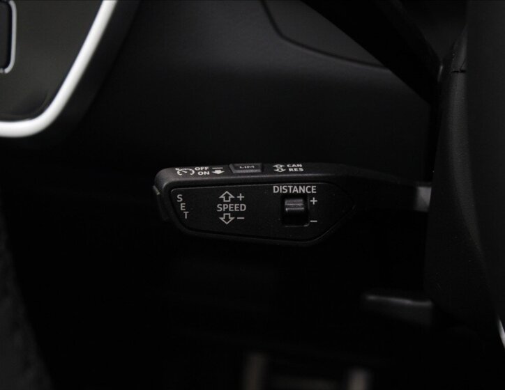 Audi A6 Allroad Kombi 3,0 l 180 kw