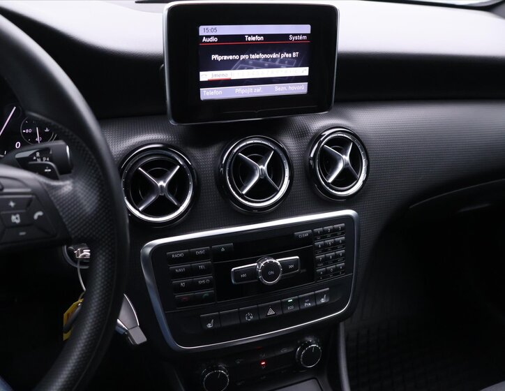 Mercedes-Benz Třídy A Hatchback 1,8 l 80 kw