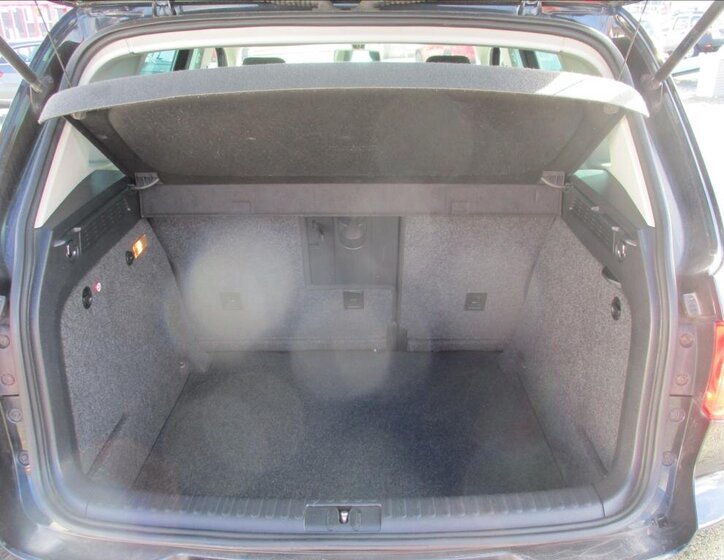 Volkswagen Tiguan SUV / Terénní 2,0 l 81 kw