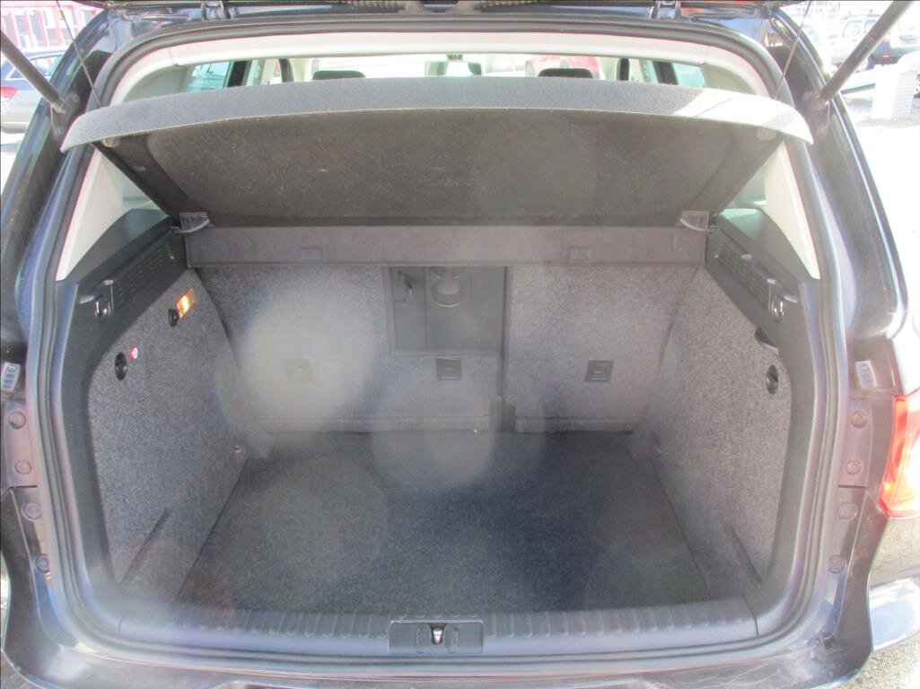 Volkswagen Tiguan SUV / Terénní 2,0 l 81 kw