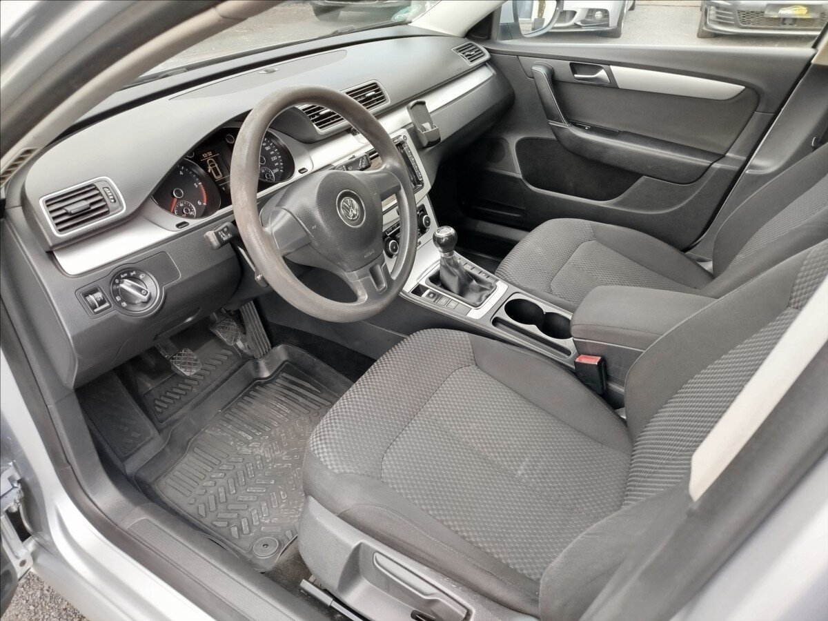 Volkswagen Passat Kombi 2,0 l 103 kw