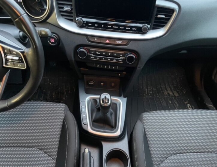 KIA Ceed Kombi 1,5 l 117 kw