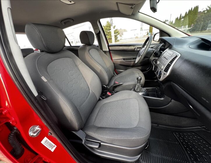 Hyundai i20 Hatchback 1,2 l 57 kw