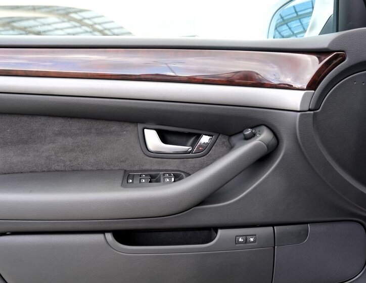 Audi A8 Sedan 3,0 l 171 kw