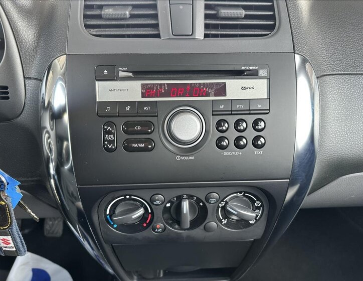 Suzuki SX4 Hatchback 1,6 l 88 kw