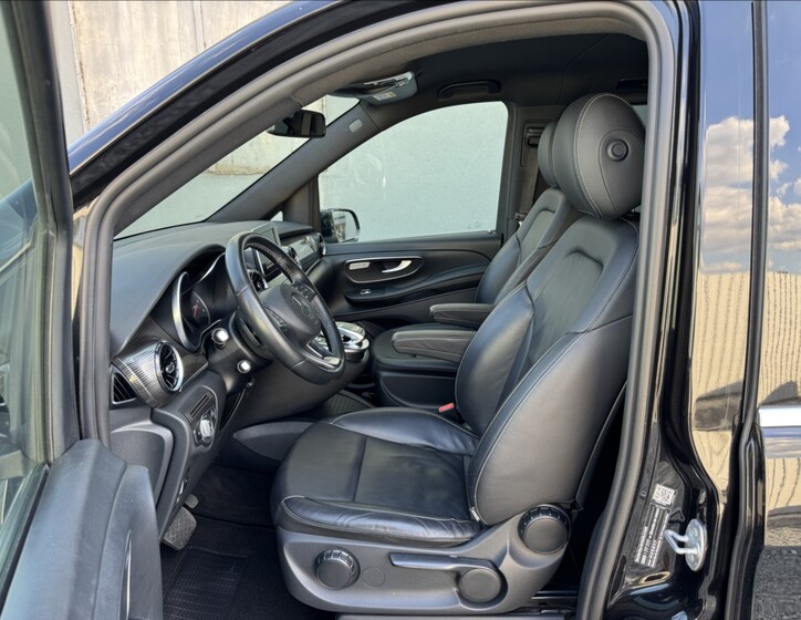 Mercedes-Benz Třídy V 26