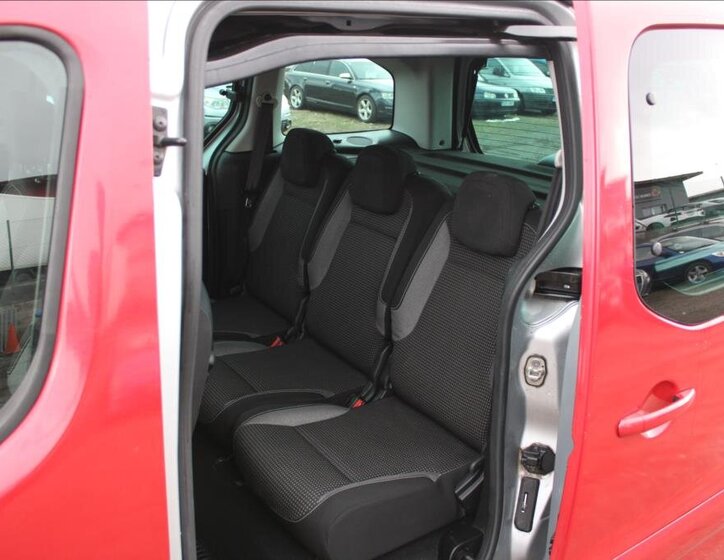 Peugeot Partner Tepee Kombi 1,6 l 88 kw