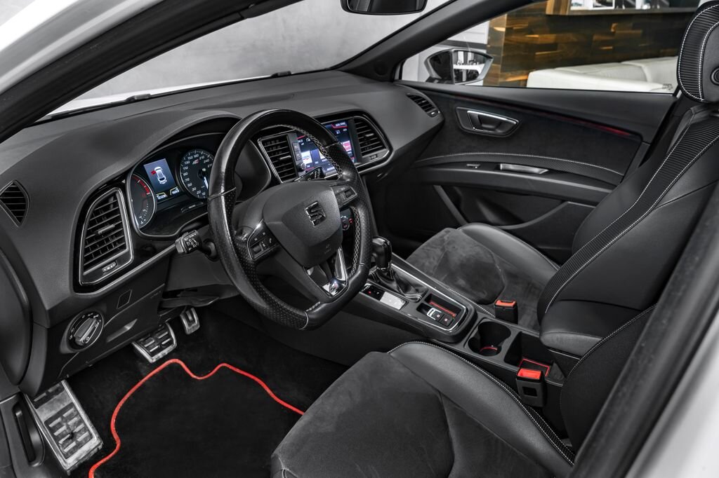 Seat Leon Kombi 2,0 l 221 kw