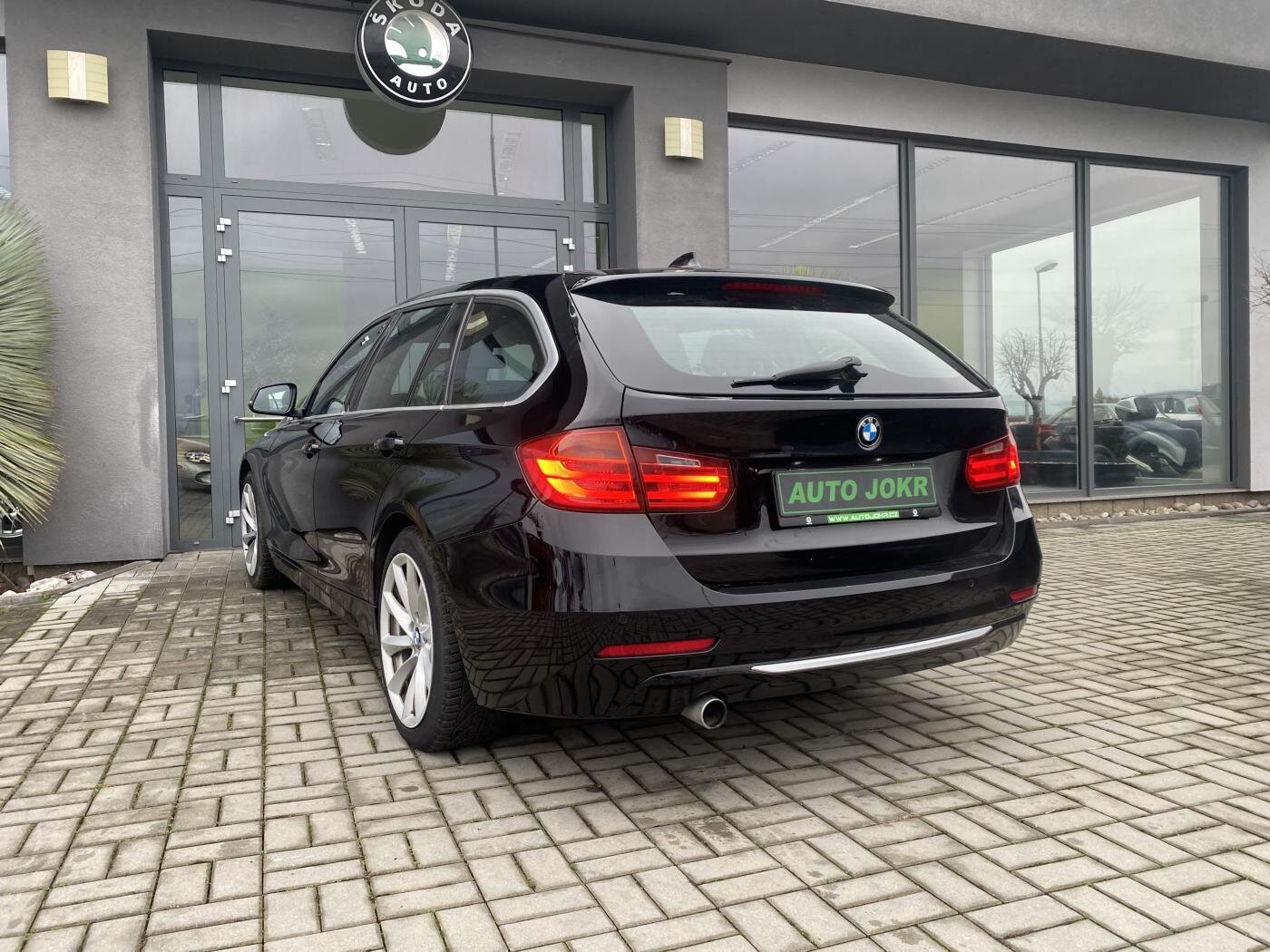 BMW Řada 3 Kombi 2,0 l 135 kw