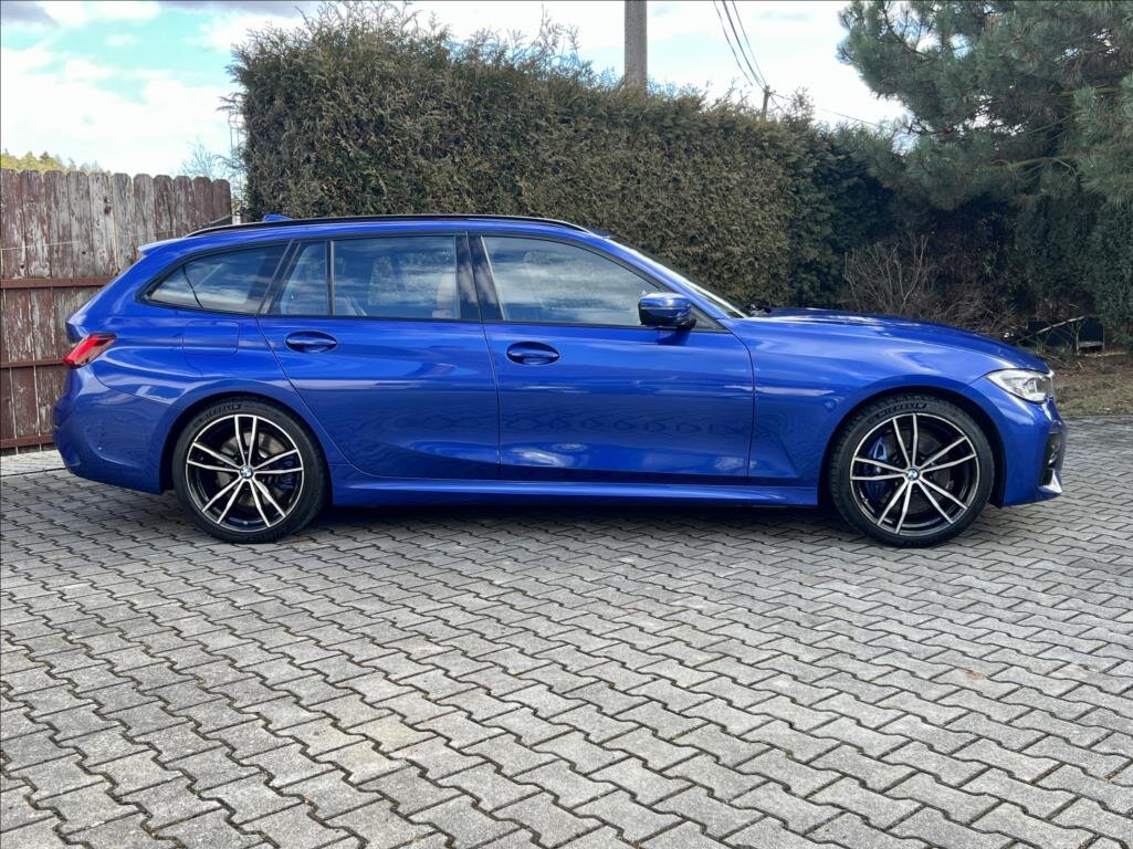 BMW Řada 3 Kombi 3,0 l 210 kw