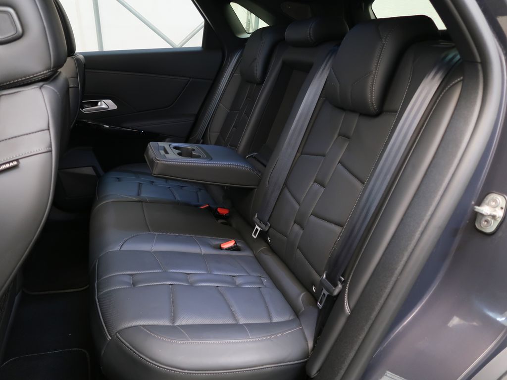 DS Automobiles DS7 Crossback