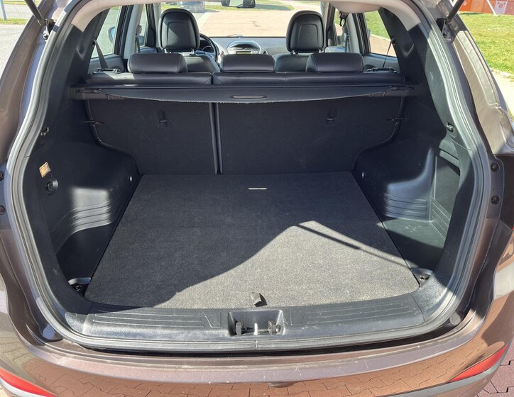 Hyundai ix35 SUV / Terénní 1,6 l 99 kw