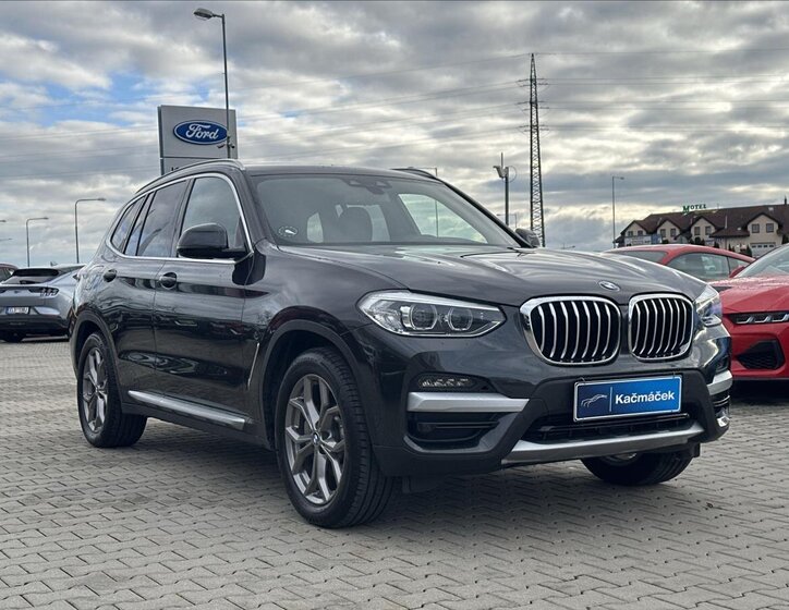 BMW X3 7