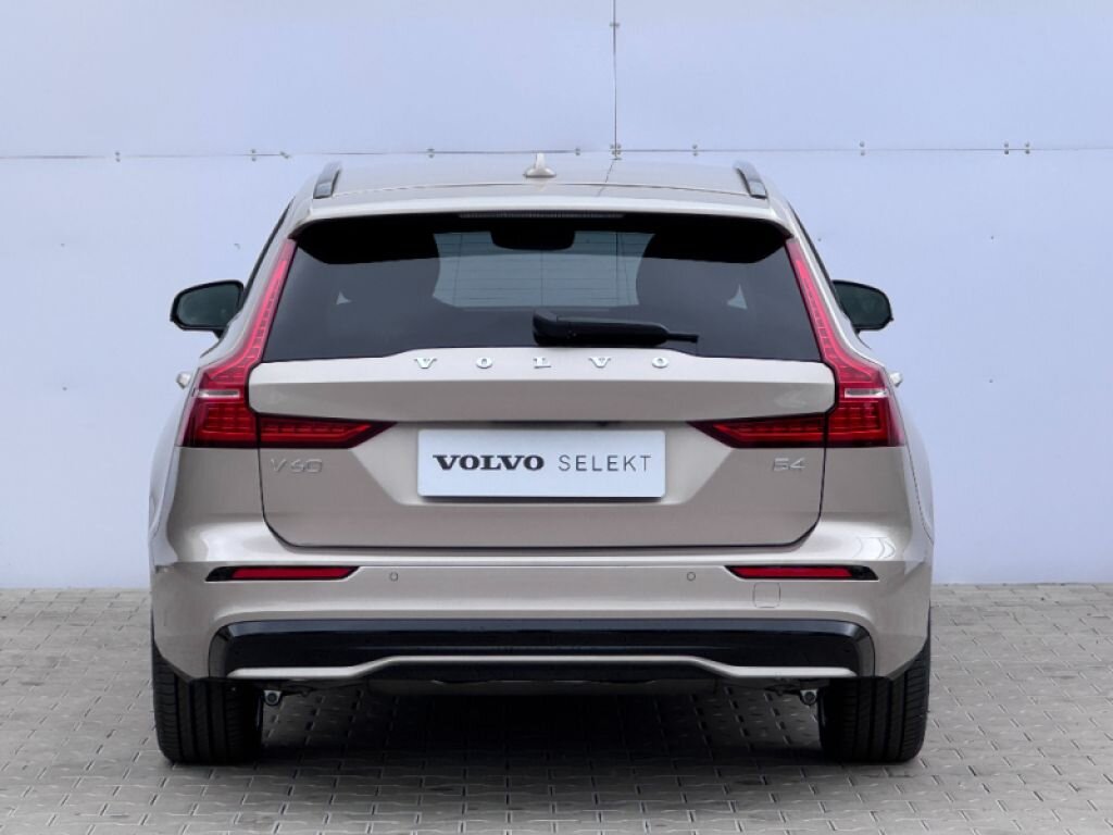 Volvo V60 Kombi 2,0 l 145 kw