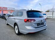 Volkswagen Passat Kombi 2,0 l 110 kw