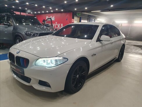 BMW Řada 5 Sedan / Limuzína 3,0 l 230 kw
