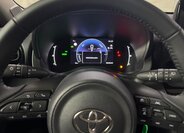 Toyota Yaris Cross SUV 1,5 l 68 kw