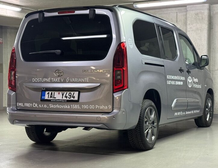 Toyota ProAce City Verso MPV 1,5 l 96 kw